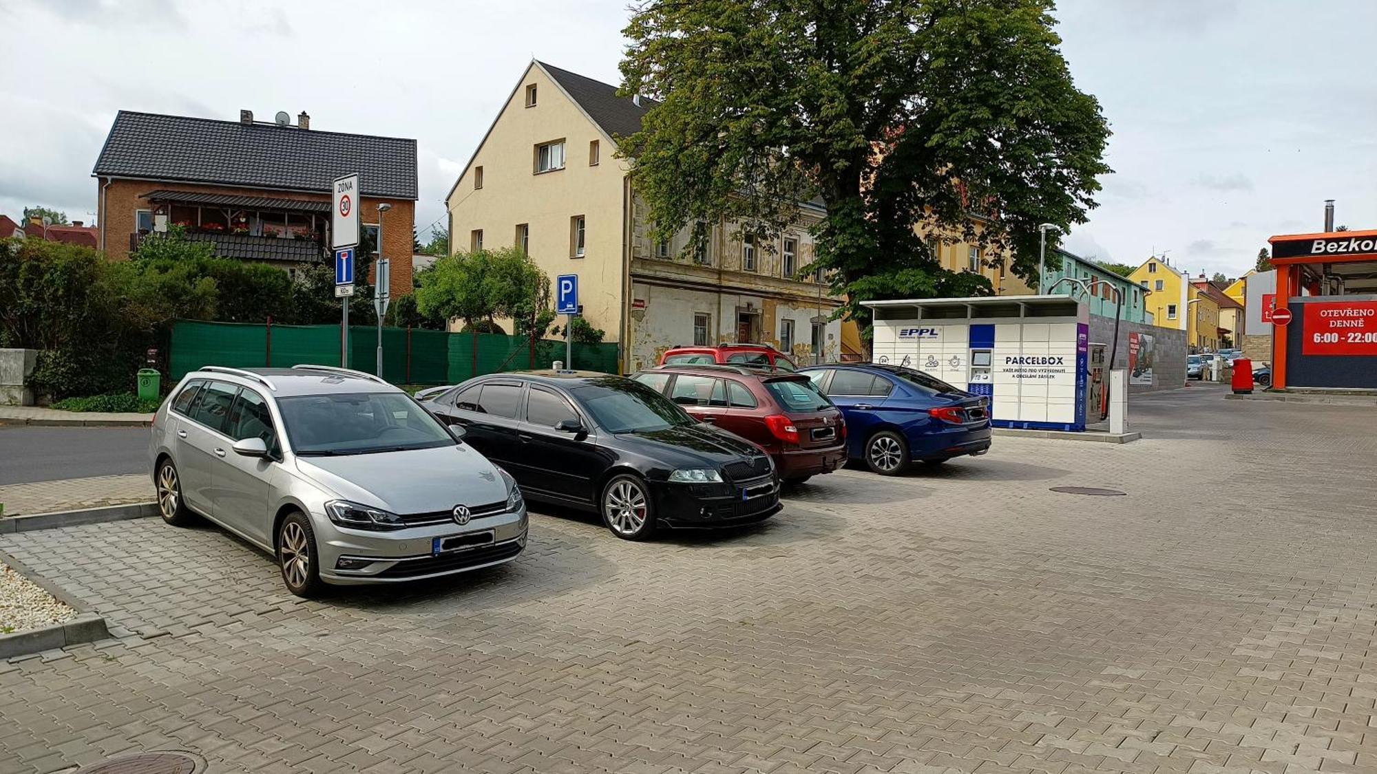 Apartments Gato Karlovy Vary Stara Role Exteriér fotografie